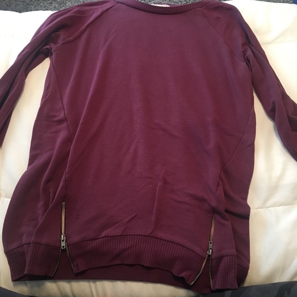 LS TEE - Picture 1 of 5